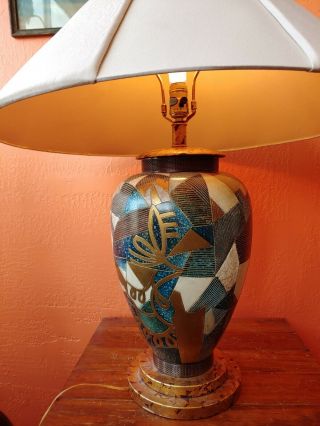 Vintage Frederick Cooper Table Lamp Ceramic w Collage like look plus Shade 5
