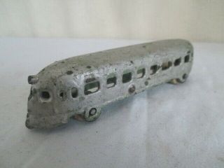 Old Cast Iron Passenger Train Engine/car Hubley? Vintage Toy