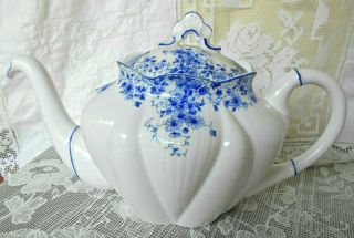 Vintage Estate Shelley Dainty Blue Tea Pot Teapot Spout B