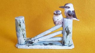 Rare Unique Australian Pottery Grace Seccombe Kookaburras On Fence Figural Group