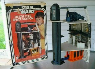 Vintage 1978 Kenner Star Wars Death Star Space Station Playset