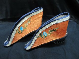 Vintage Ladies Chinese Foot Binding Slippers Hand Stitched