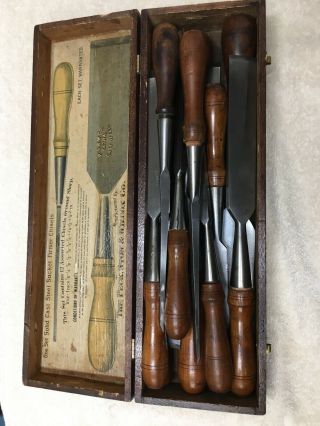 Vintage PS&W wood chisel set 12
