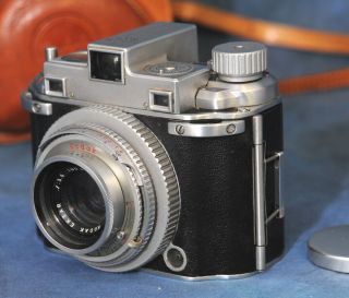 Vintage Kodak Medalist II - with case 3