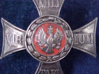 Polish Poland Cap Badge Order of the Virtuti Militari (Eagle In Centre) 2