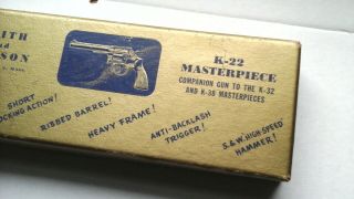 Vintage S&W Smith & Wesson K - 22 Masterpiece Factory GOLD Gun Box 6 