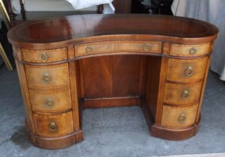 Vintage Sligh Kidney Shaped Mahogany Desk