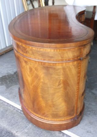Vintage Sligh kidney Shaped Mahogany Desk 4