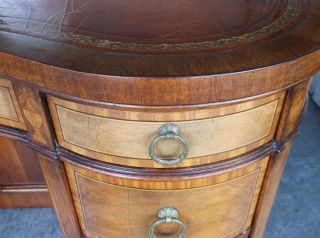 Vintage Sligh kidney Shaped Mahogany Desk 8