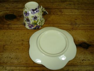Elegant Porcelain Butterfly Handle Tea Cup and Saucer Set With Purple Violets 5