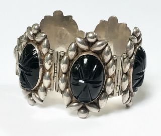 Vintage Large Mexico Sterling Silver Black Onyx Carved Aztec Faces Bracelet