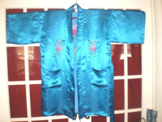 FINE Old Chinese Turquoise Silk Robe/Kimono w/Embroidered Chrysanthemums 2