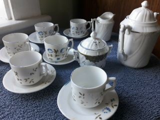 Vintage Child ' s Tea Set - Pitcher,  creamer & sugar bowl,  6 tea cups & saucers 4