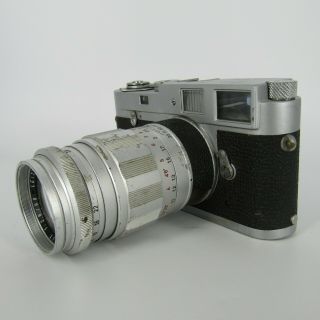 Leica Vintage M2 35mm Rangefinder Film Camera with Leitz Wetzlar 1:28 90mm Lens 4