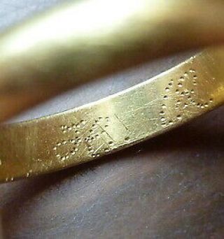 1933 Vintage 22ct yellow gold wedding ring total weight 3.  76 Grams 2