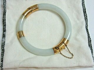 Vintage 14k Gold Chinese Carved Jade Hinged Bangle Bracelet Apple Green W/ Pouch