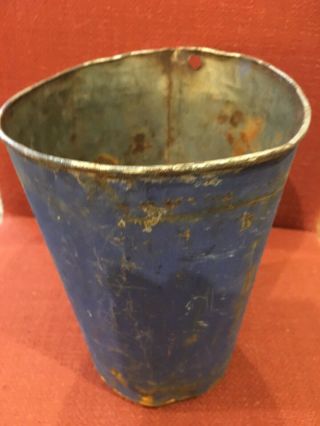Awesome Sap Bucket Old Blue Vintage Galvanized Sap Bucket 9”h X 6”w