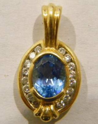 14k Solid Yellow Gold Diamonds And Faceted Blue Topaz Pendant Vintage Jewelry