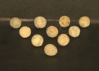 Group Of 10 X 1640s English Civil War Musket Balls - Arundel Castle