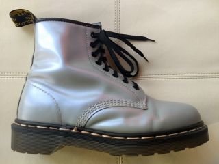 Doc Dr Martens Metallic Silver Pearlescent Boot Made In England Rare Vintage 6uk