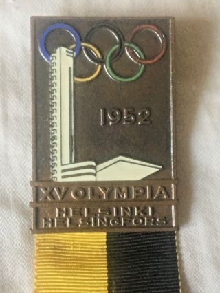 Vintage 1952 Helsinki Olympics Helsingfors Press Presse Pin Badge w/ Ribbon 3