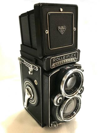 Rollei Rolleiflex TLR 2.  8E with Schneider - Kreuznach Xenotar Lens Vintage Camera 8