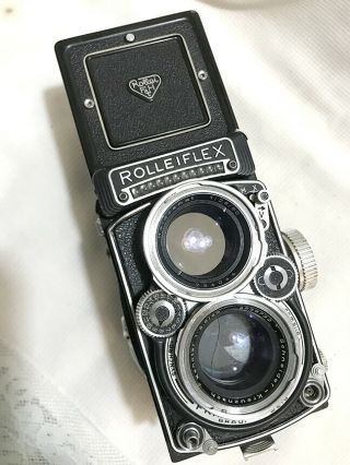 Rollei Rolleiflex TLR 2.  8E with Schneider - Kreuznach Xenotar Lens Vintage Camera 9