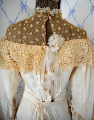 Delicate Antique Victorian Wedding Dress Gown Silk Beading Pleats TraIn Classic 6