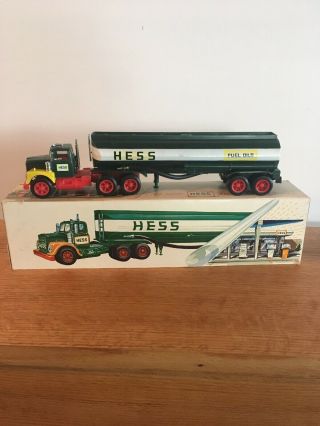1968 Rare Hess Toy Tanker Truck In Vintage Box With Inserts Perth Amboy