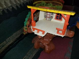 Vintage Hasbro Weebles Winnie The Pooh Tree House 1974 Plastic Toy Retro Kid