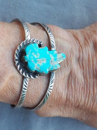 Vintage Carved Turquoise Leaf & Silver Cuff Bracelet Signed Small Wrist 3