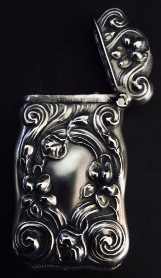 Antique Sterling Silver High Relief Repousse Match Safe Vesta Case (1704). 4