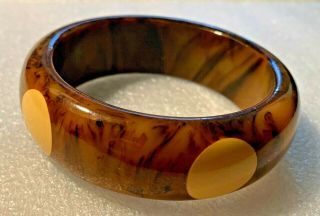 Bakelite Marbleized Brown Bracelet With Yellow Laminated Dots
