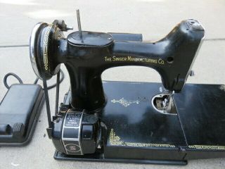 Antique Singer sewing machine featherweight 221 January 1941 vtg parts/repair 2