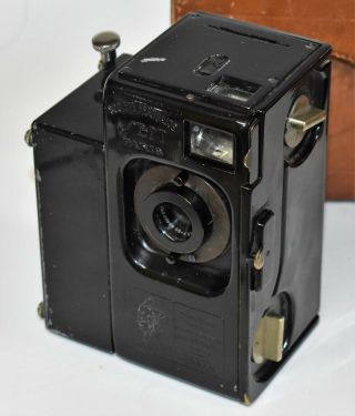 Antique Vintage 35mm Movie Camera - Sept Paris - Motor 1923