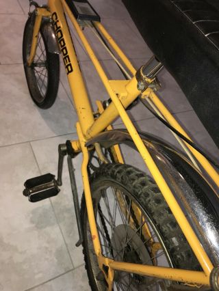 Vintage 1970’s Raleigh Chopper Muscle Boys Yellow Bike 5 speed Banana Seat 9