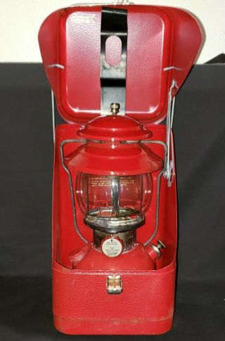 Vtg 1970 Coleman 200a Lantern W/ Metal Carrying Case Sunshine Of The Night 4/71