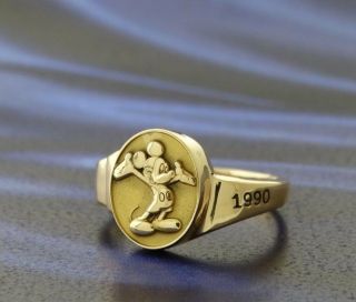 Rare 1990 Walt Disney 20 Year Mickey Mouse Ring Solid 14k Gold Collectible