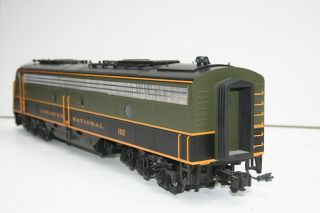RARE Aristo Craft Canadian National EMD E8 Locomotive for display only 2