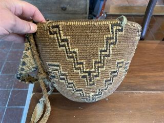 Antique 19th Century Native American Indian Basket w/ Braided Handle Estate Find 4