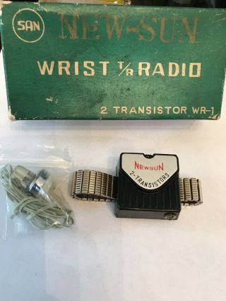 Vintage 1960 ' s - Sun 2 Transistor Wrist Boys Radio w/ Factory Box & Earphone 2