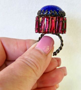 RARE VINTAGE SCHREINER NY HUGE LAPIS & RUBY GLASS RUFFLE RING 2