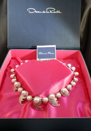 Signed Exquisite $985 Oscar De La Renta Pearls & Crystal Encrusted Fan Necklace