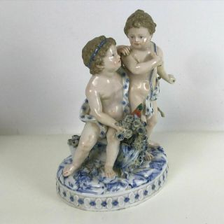 Antique Meissen Porcelain Figurine of 2 Putti Cherubs and Lamb 2