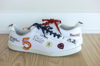 Rare Exclusive Chanel Pharrell White Graffiti Sneakers Karl Lagerfeld Size 45 12