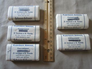 Five Packs 1942 Dated Us Army,  Wwii Gauze Bandages,  3 " X 6 Yards
