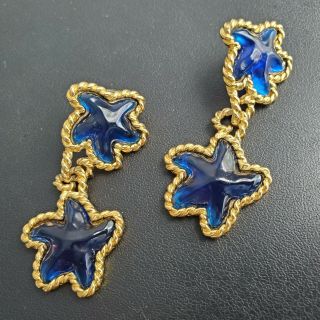 Signed Trifari Vintage Blue Flower Star Gold Tone Dangle Pierced Earrings P56
