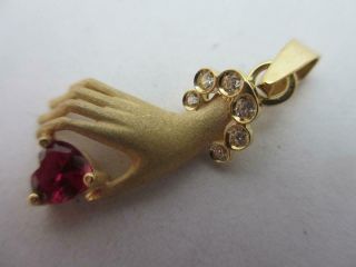 Ruby Heart 18k Gold Hand Pendant Charm Vintage C1980.  Tbj07732
