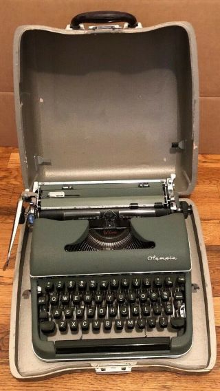 Vintage Olympia Sm3 Deluxe Typewriter Dark Green W Case & Germany