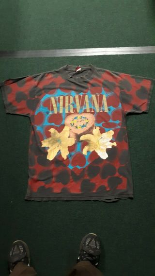 Authentic Vintage 1990’s Nirvana Heart Shaped Box T - Shirt Size Xl Giant Tultex
